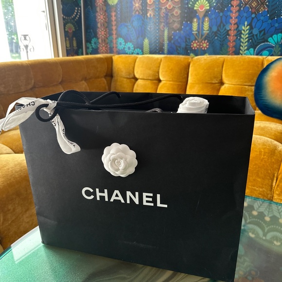 NEW✨ Chanel 25 Leather Hobo Bag Medium - Black - Picture 3 of 15